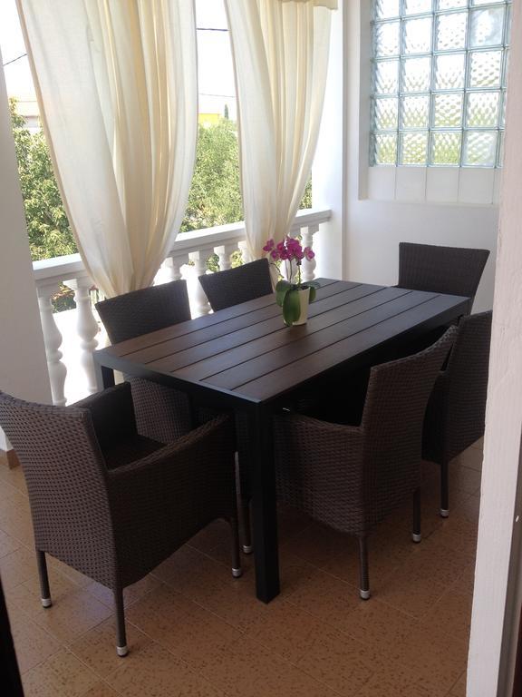 Debeljak Holiday Home Villa Emma מראה חיצוני תמונה