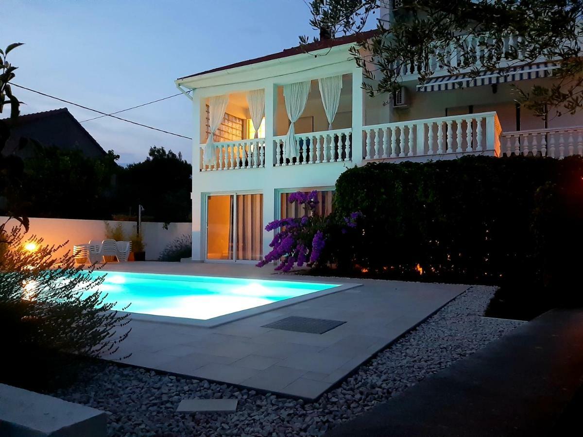 Debeljak Holiday Home Villa Emma מראה חיצוני תמונה